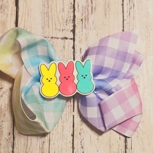 Easter Hair Bows for Girls Featuring Adorable Peeps
